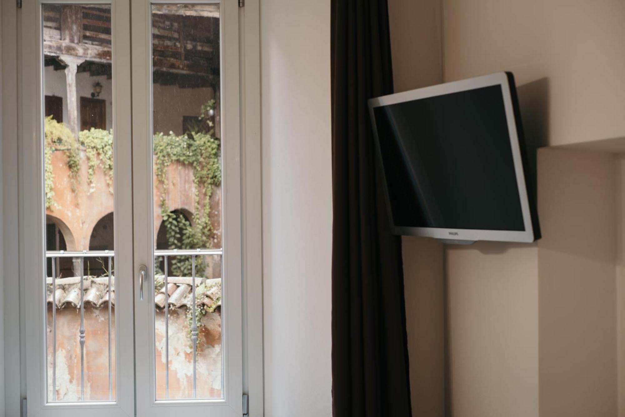 Charme Nel Borgo Di Bienno Di Design, Natura & Relax Buitenkant foto